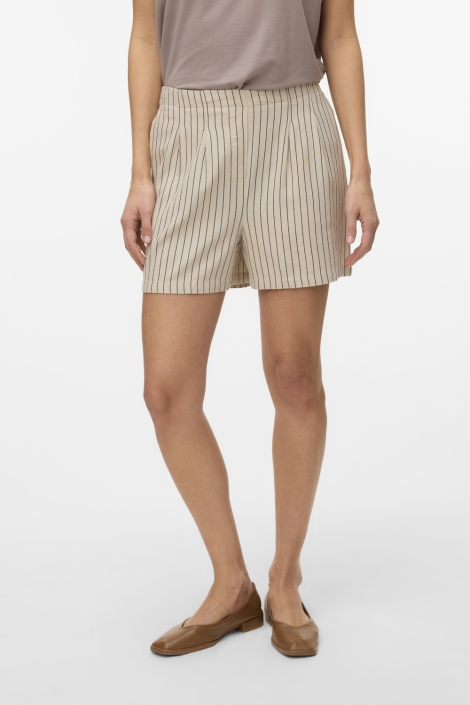 Vero Moda vmjesmilo hw shorts wvn ga noos